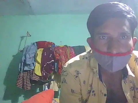 Snapshot of KingSeduceX chatting on 02-18-26, 04:47 KingSeduceX online show from 02-18-26, 04:47