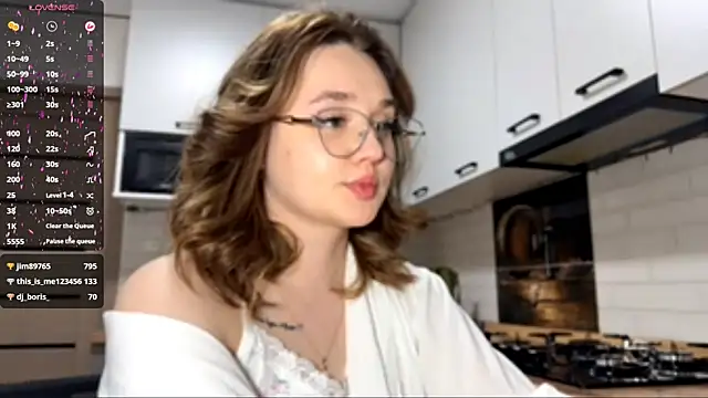 AinaSmith online show from 03-25-26, 01:17