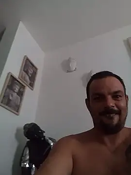 Snapshot of morenitoymorena chatting on 07-13-26, 09:45 morenitoymorena online show from 07-13-26, 09:45