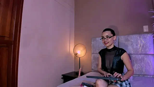 Snapshot of KatrionaNyx chatting on 04-29-26, 09:10 KatrionaNyx online show from 04-29-26, 09:10