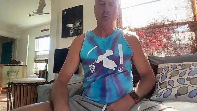 Snapshot of Guy__Grey chatting on 06-09-26, 01:12 Guy Grey online show from 06-09-26, 01:12