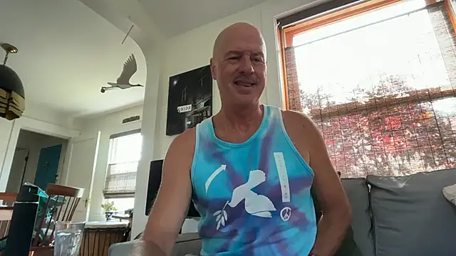 Snapshot of Guy__Grey chatting on 06-30-26, 01:12 Guy Grey online show from 06-30-26, 01:12