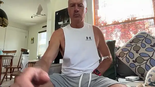 Snapshot of Guy__Grey chatting on 07-10-26, 02:08 Guy Grey online show from 07-10-26, 02:08