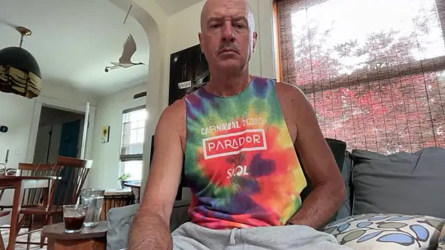 Snapshot of Guy__Grey chatting on 07-14-26, 04:56 Guy Grey online show from 07-14-26, 04:56