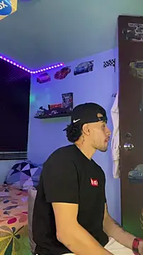 Snapshot of TOMAS_CONOR chatting on 02-28-26, 02:01 TOMAS CONOR online show from 02-28-26, 02:01