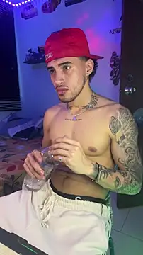 Snapshot of TOMAS_CONOR chatting on 03-02-26, 09:54 TOMAS CONOR online show from 03-02-26, 09:54