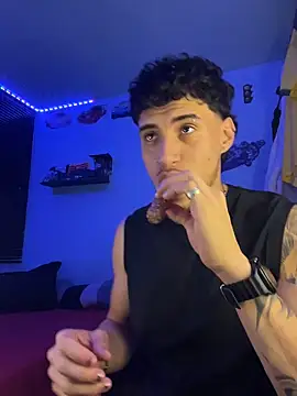 TOMAS CONOR online show from 04-29-26, 02:59