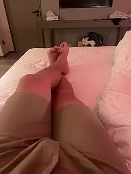 Snapshot of zhuendong000001 chatting on 05-16-26, 10:58 zhuendong000001 online show from 05-16-26, 10:58