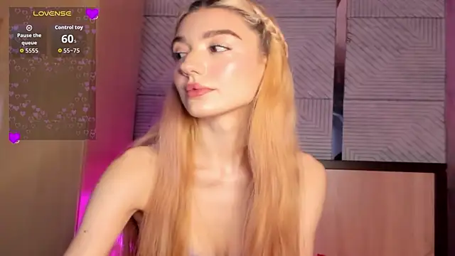 Snapshot of Melliissa chatting on 03-06-26, 11:50 Melliissa online show from 03-06-26, 11:50