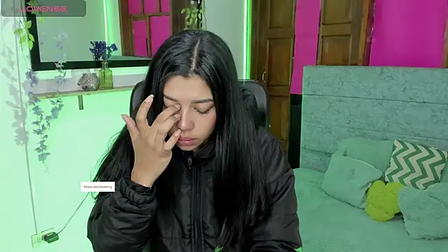 Aysha winxs online show from 04-14-26, 03:23