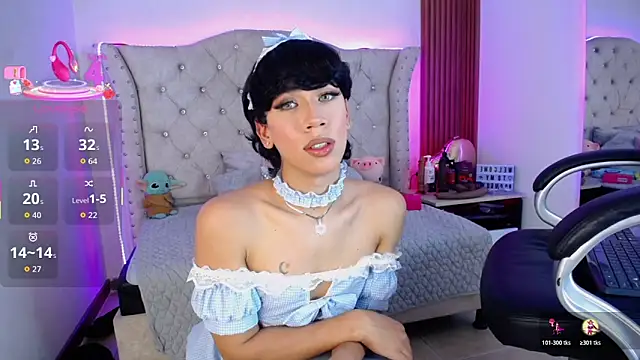 Eva Walker 1 online show from 03-24-26, 04:17