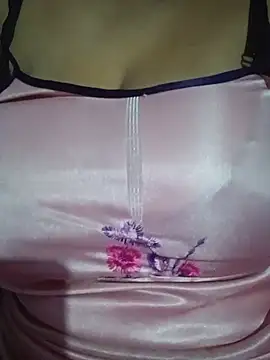 Snapshot of Karishma_bhabi99A chatting on 07-03-26, 07:20 Karishma bhabi99A online show from 07-03-26, 07:20