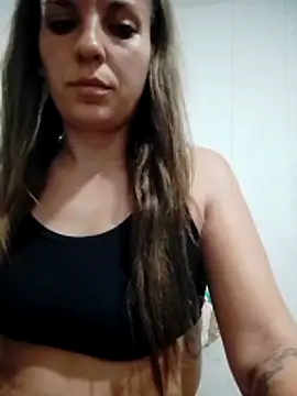 Snapshot of CamiliLuna chatting on 03-26-26, 03:56 CamiliLuna online show from 03-26-26, 03:56