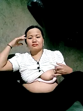 chubby0011 online show from 04-04-26, 12:35