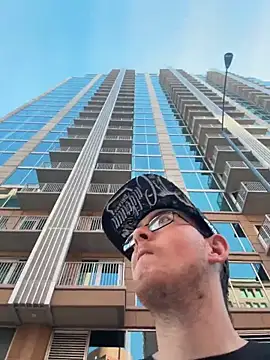 Snapshot of bigdickens69BWC chatting on 03-09-26, 04:44 bigdickens69BWC online show from 03-09-26, 04:44