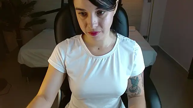 Anne blake online show from 04-24-26, 12:07