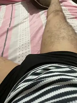 Snapshot of Exclusiveboy69 chatting on 03-09-26, 03:16 Exclusiveboy69 online show from 03-09-26, 03:16