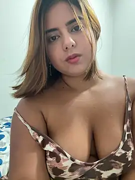 Lilithgomez  online show from 04-03-26, 12:36