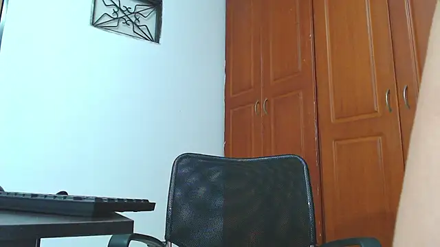 lorena bv1 online show from 03-05-26, 04:19