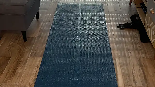 Snapshot of JuliaLuHot80 chatting on 02-20-26, 10:05 JuliaLuHot80 online show from 02-20-26, 10:05