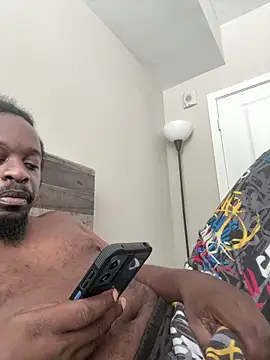 Snapshot of makeherfeelg chatting on 02-27-26, 04:40 makeherfeelg online show from 02-27-26, 04:40