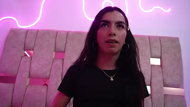 Fernanda thail  online show from 03-17-26, 03:55