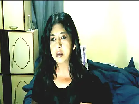 Snapshot of IndianPleasures21 chatting on 06-23-26, 05:27 IndianPleasures21 online show from 06-23-26, 05:27