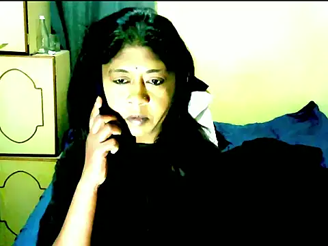 Snapshot of IndianPleasures21 chatting on 06-26-26, 03:05 IndianPleasures21 online show from 06-26-26, 03:05