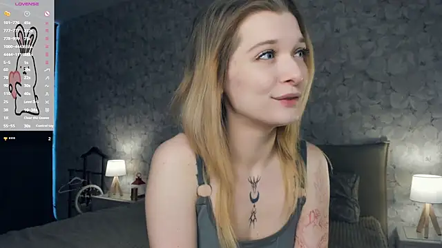 Snapshot of CleopatraHabibi chatting on 05-14-26, 06:20 CleopatraHabibi online show from 05-14-26, 06:20