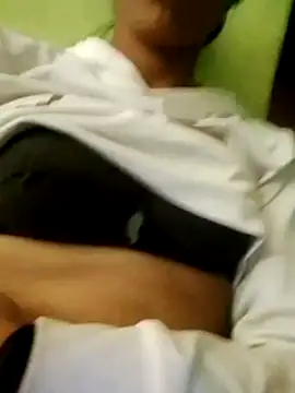 wifedesi7050 online show from 04-13-26, 08:09