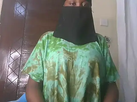 sweetchocolatey-puss online show from 02-21-26, 07:04