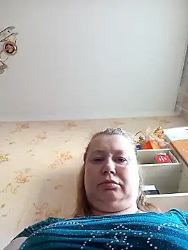 KiraStanton online show from 04-19-26, 05:40