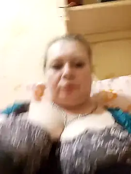 KiraStanton online show from 04-19-26, 06:43