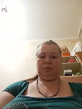 Snapshot of KiraStanton chatting on 06-16-26, 07:16 KiraStanton online show from 06-16-26, 07:16