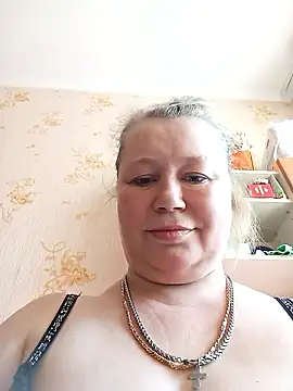 Snapshot of KiraStanton chatting on 06-21-26, 11:13 KiraStanton online show from 06-21-26, 11:13