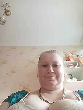 Snapshot of KiraStanton chatting on 07-17-26, 03:18 KiraStanton online show from 07-17-26, 03:18