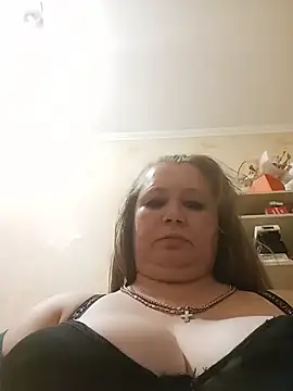 Snapshot of KiraStanton chatting on 07-19-26, 12:25 KiraStanton online show from 07-19-26, 12:25