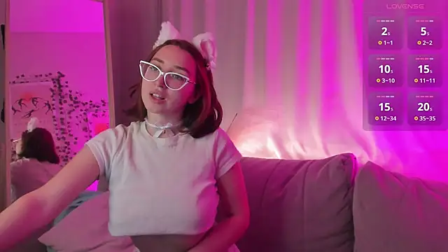 Tiffany Robinson online show from 04-19-26, 03:17