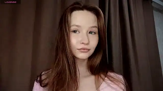 LeslieShay online show from 03-12-26, 05:52