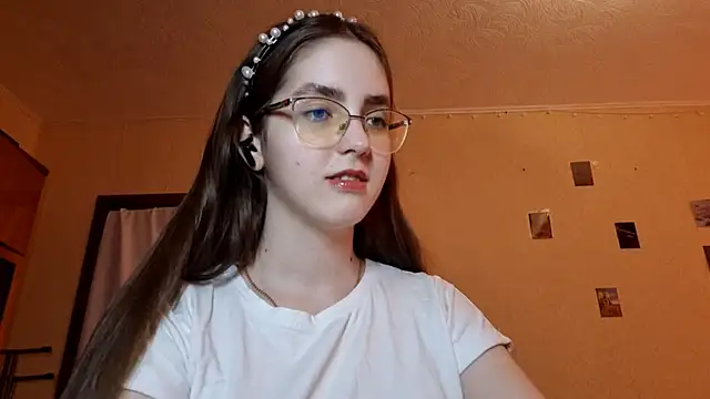 Katelemon online show from 03-08-26, 12:31