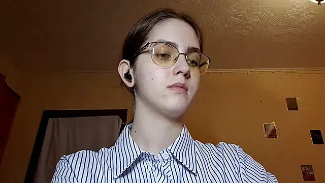 Katelemon online show from 04-06-26, 02:29