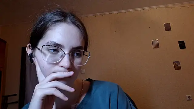 Katelemon online show from 06-03-26, 02:33