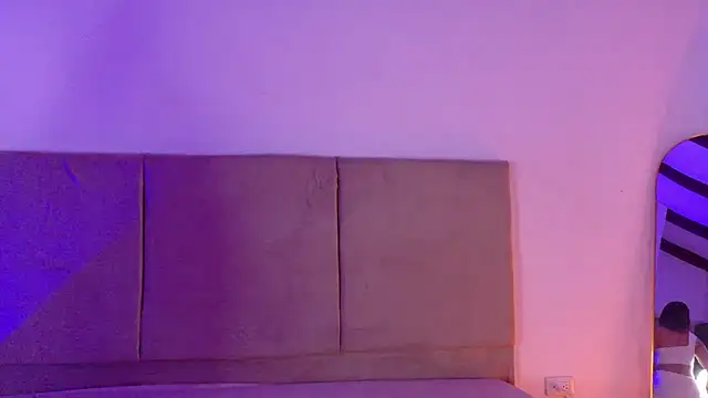 JenniferGreco online show from 04-09-26, 10:42