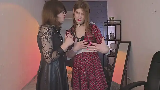 ZoriaLovesLuna online show from 03-29-26, 02:06