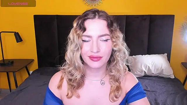 StellaAlluring online show from 04-17-26, 01:41