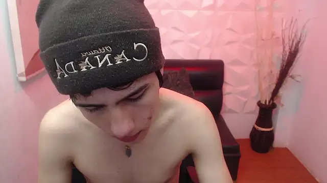 Stich 23 online show from 03-12-26, 02:34