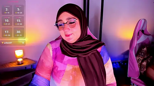 HijabiMilff online show from 03-26-26, 02:44