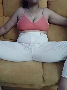 Queenlipx online show from 03-13-26, 05:19