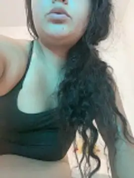 scarlettmon0 online show from 05-06-26, 06:19