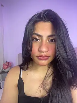 Snapshot of celeste_z chatting on 06-01-26, 01:35 celeste z online show from 06-01-26, 01:35